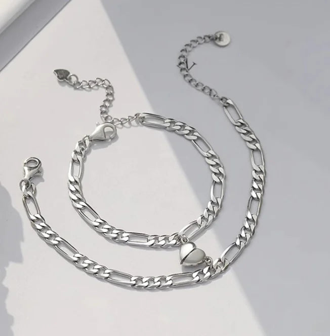 Bound by Fate Couple Armbänder